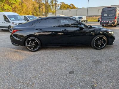 2023 Hyundai Elantra - Photo 15