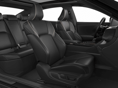 2026 Toyota Crown Limited - Photo 6