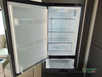 2026 Forest River RV Rockwood Ultra Lite — photo 29 view