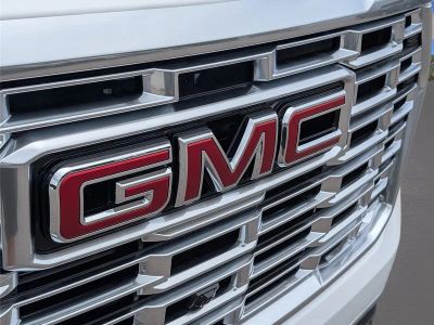 2026 GMC Yukon — detail view