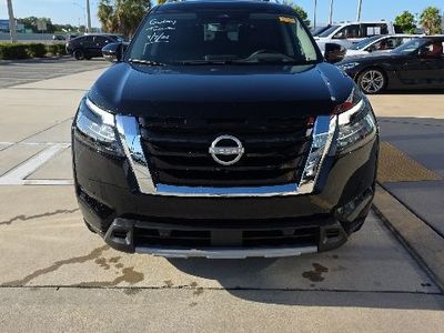 2025 Nissan Pathfinder - Photo 9