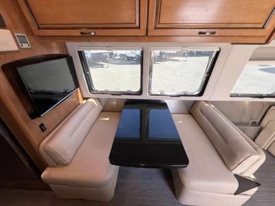2019 Airstream Classic - Photo 10