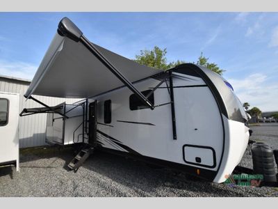 2025 Venture RV SportTrek Touring Edition - Photo 7