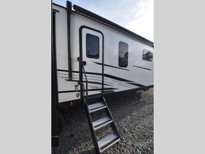 2025 Venture RV SportTrek Touring Edition - Photo 19