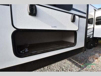 2025 Venture RV SportTrek Touring Edition - Photo 12