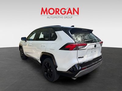 2022 Toyota RAV4 Hybrid - Photo 4