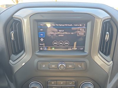 2026 Chevrolet Silverado 1500 — photo 12 view