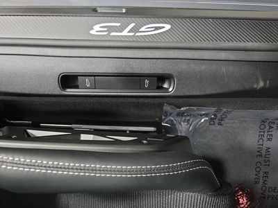 2026 Porsche 911 - Photo 25