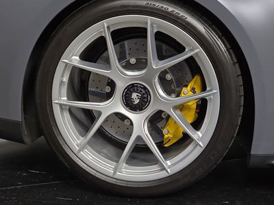 2026 Porsche 911 - Photo 30