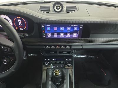 2026 Porsche 911 - Photo 16