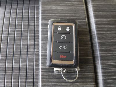 2024 Jeep Wagoneer L — photo 15 view