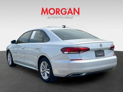 2020 Volkswagen Passat — detail view