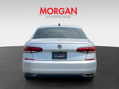 2020 Volkswagen Passat — engine compartment view