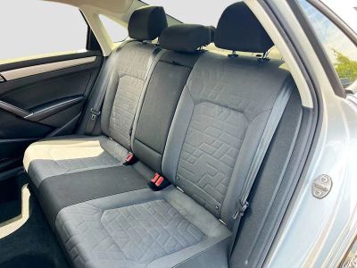 2020 Volkswagen Passat — photo 22 view