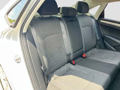 2020 Volkswagen Passat — photo 24 view