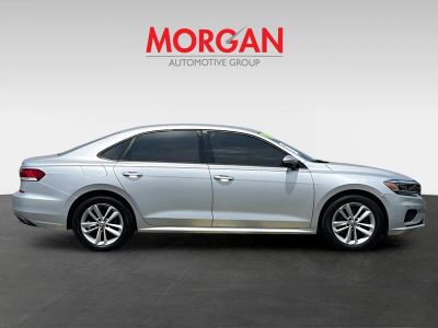 2020 Volkswagen Passat — photo 8 view