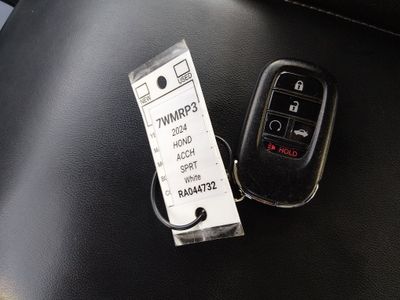 2024 Honda Accord Hybrid — photo 15 view