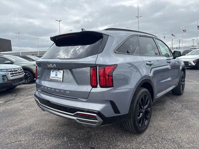 2022 Kia Sorento — photo 7 view