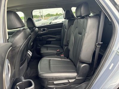 2022 Kia Sorento — photo 29 view
