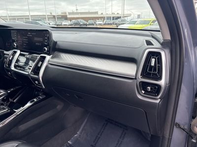 2022 Kia Sorento — photo 44 view