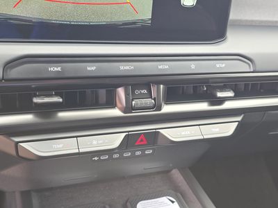2027 Kia Telluride - Photo 26
