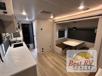 2025 Forest River RV Surveyor Legend - Photo 10