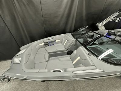 2025 Mastercraft XT24 - Photo 5