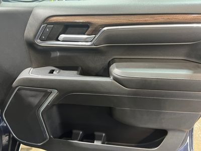 2022 Chevrolet Silverado 1500 — photo 21 view