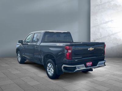 2022 Chevrolet Silverado 1500 — interior view