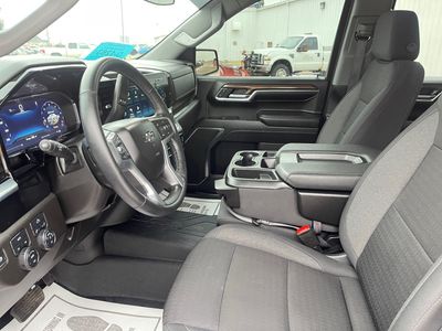 2024 Chevrolet Silverado 1500 — photo 14 view