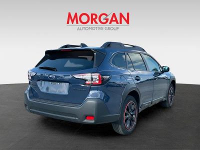 2023 Subaru Outback — photo 7 view