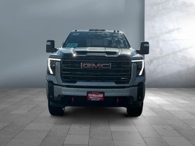 2026 GMC Sierra 2500HD - Photo 2