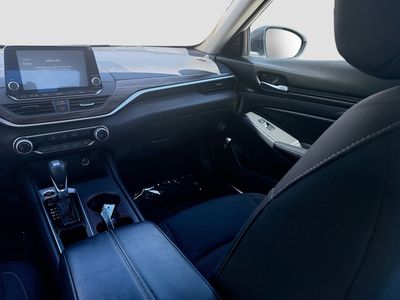 2025 Nissan Altima - Photo 21