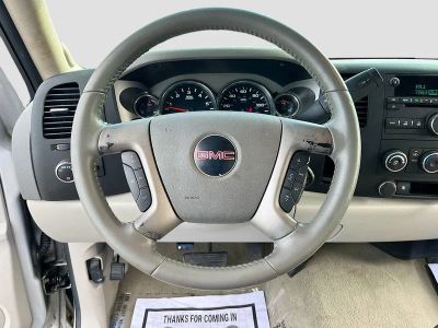 2011 GMC Sierra 1500 — photo 11 view