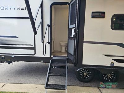 2027 Venture RV SportTrek - Photo 7