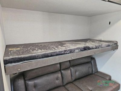 2027 Venture RV SportTrek - Photo 49