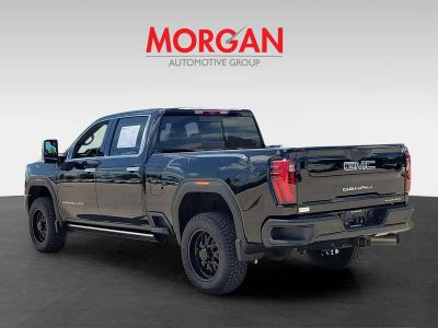 2024 GMC Sierra 2500HD — interior view
