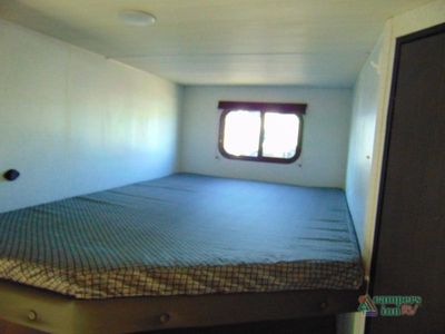 2025 Keystone RV Hideout — photo 9 view