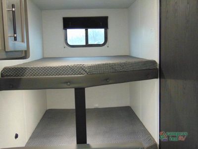 2025 Keystone RV Hideout — photo 27 view