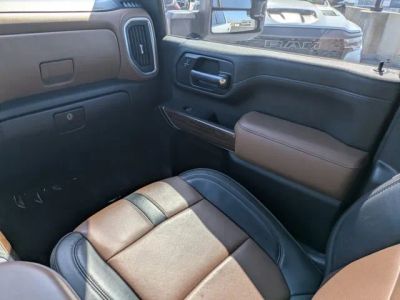 2021 Chevrolet Silverado 2500HD — photo 15 view