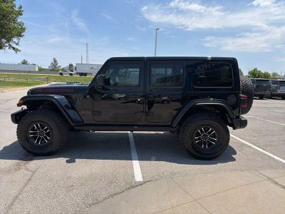 2024 Jeep Wrangler - Photo 6