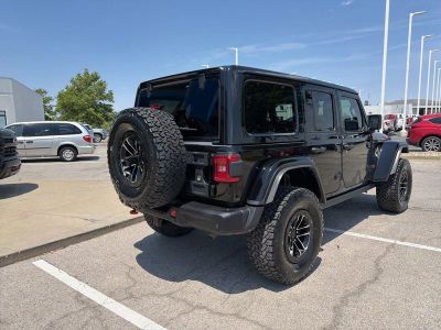 2024 Jeep Wrangler - Photo 3