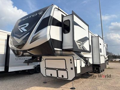 2025 Keystone Raptor - Photo 3