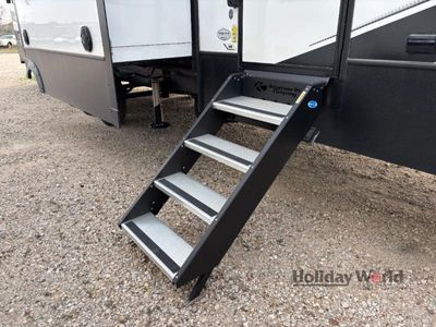 2025 Keystone Raptor - Photo 26