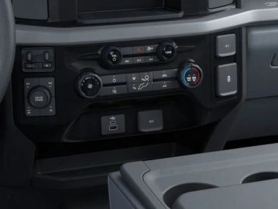 2026 Ford Super Duty F-250 SRW - Photo 4