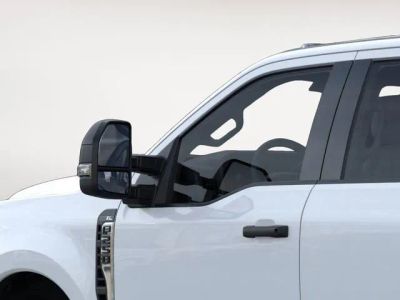 2026 Ford Super Duty F-250 SRW - Photo 2