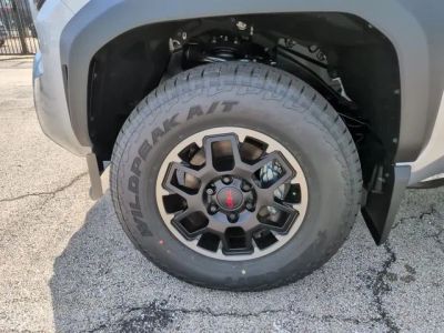 2026 Toyota Tacoma i-FORCE MAX - Photo 9