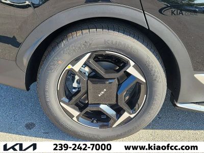 2026 Kia Sportage — photo 9 view