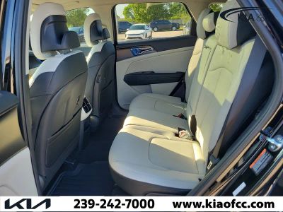 2026 Kia Sportage — photo 12 view