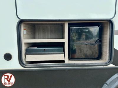 2023 Passport SL 219BH - Photo 9